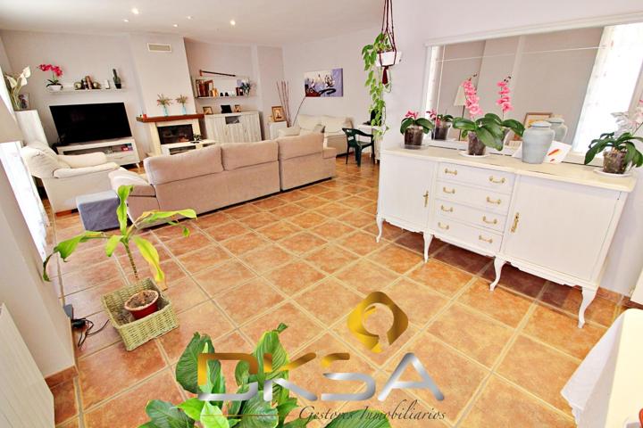 Precioso chalet listo para entrar a vivir en Camí de l'Obra, Castellón photo 0