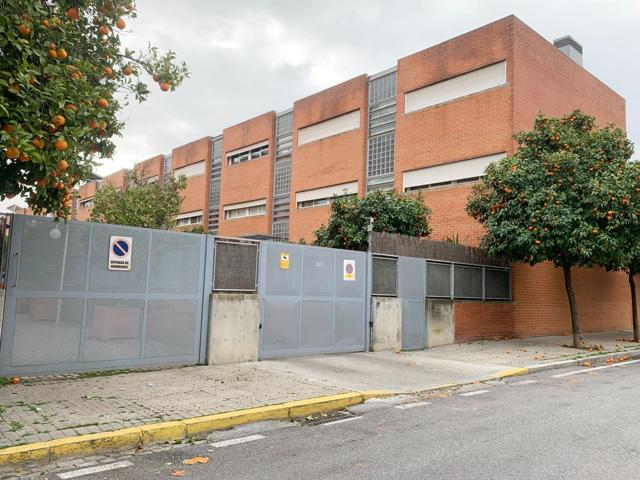 Plaza de garaje en venta en los Bermejales photo 0