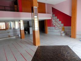 Casa De Pueblo en venta en Colmenar de 281 m2 photo 0