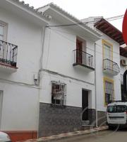 Casa De Pueblo en venta en Riogordo de 200 m2 photo 0