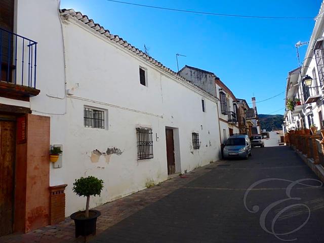 Casa - Chalet en venta en Riogordo de 287 m2 photo 0