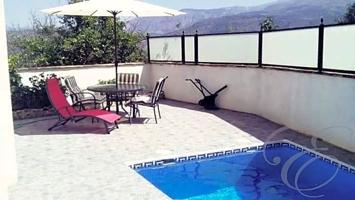 Casa - Chalet en venta en El Pinar de 305 m2 photo 0