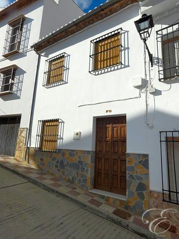 Casa De Pueblo en venta en Casabermeja de 200 m2 photo 0