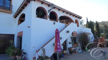 Casa - Chalet en venta en Casabermeja de 250 m2 photo 0