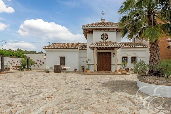 Casa Rústica en venta en Villanueva del Rosario de 827 m2 photo 0