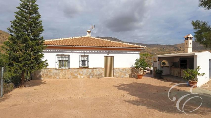 Casa Rústica en venta en Casabermeja de 140 m2 photo 0