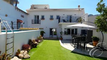 Casa - Chalet en venta en Alfarnatejo de 356 m2 photo 0