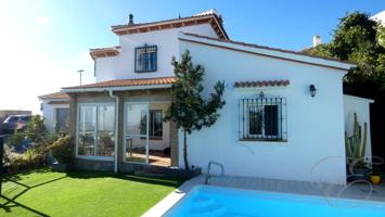 Casa - Chalet en venta en Arenas de Velez de 193 m2 photo 0