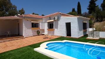Casa - Chalet en venta en Almogía de 85 m2 photo 0