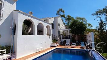 Casa - Chalet en venta en Chilches de 161 m2 photo 0