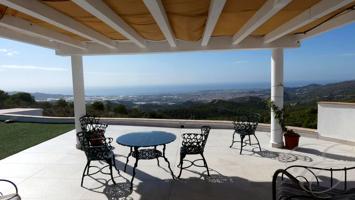 Casa - Chalet en venta en Motril de 165 m2 photo 0