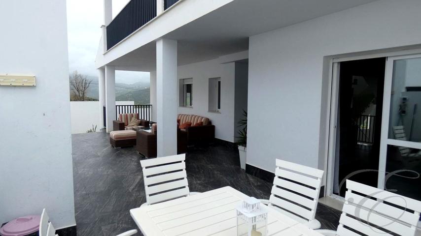 Casa - Chalet en venta en Villanueva de la Concepción de 313 m2 photo 0