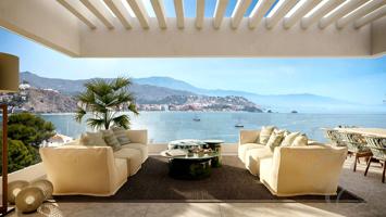Casa - Chalet en venta en Almuñécar de 292 m2 photo 0