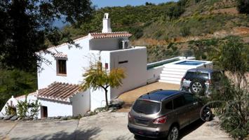 Casa Rústica en venta en Sedella de 140 m2 photo 0