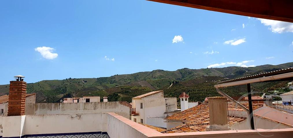 Casa - Chalet en venta en Benamargosa de 73 m2 photo 0
