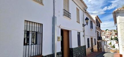Casa De Pueblo en venta en Colmenar de 220 m2 photo 0