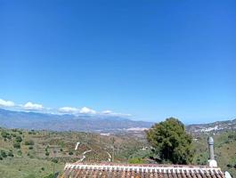 Casa Rústica en venta en Iznate de 120 m2 photo 0