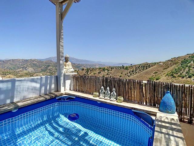 Casa De Pueblo en venta en Cútar de 171 m2 photo 0
