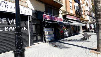 Local en venta en Vélez-Málaga de 535 m2 photo 0