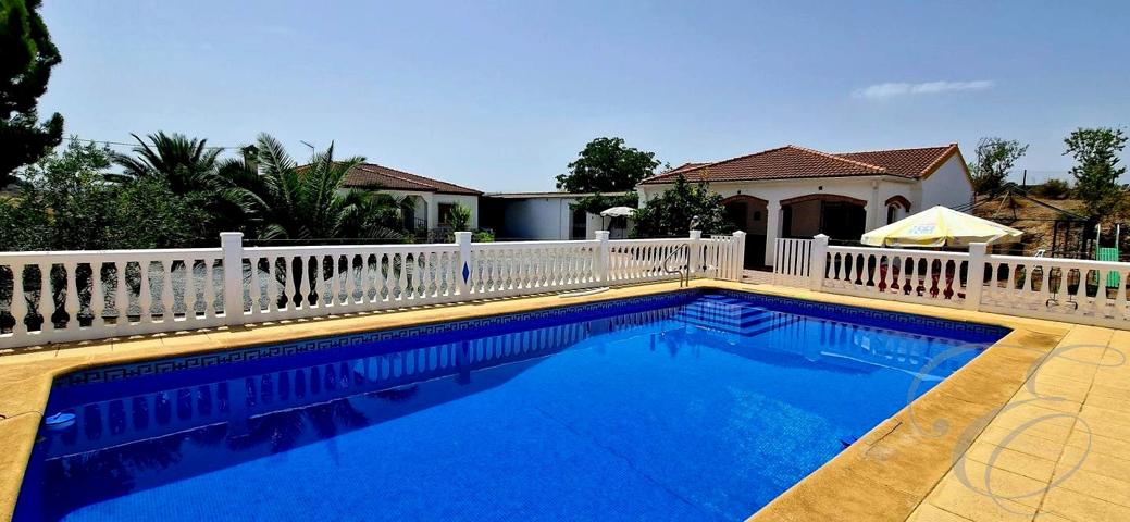 Casa - Chalet en venta en Moraleda de Zafayona de 308 m2 photo 0