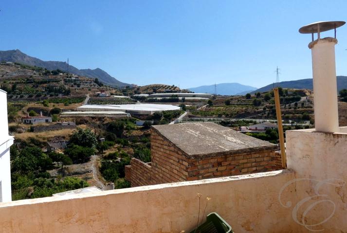 Casa De Pueblo en venta en Molvízar de 78 m2 photo 0