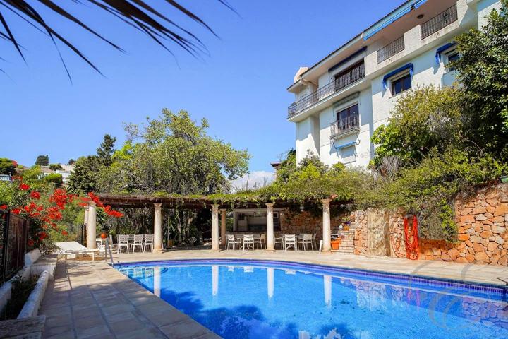 Casa - Chalet en venta en Málaga de 574 m2 photo 0