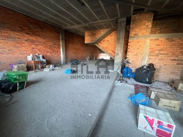 VENTA LOCAL EN COUTO PARA CONVERTIR EN VIVIENDA photo 0