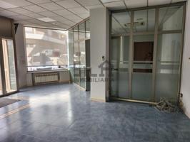 ALQUILER LOCAL COMERCIAL ZONA PUENTE photo 0
