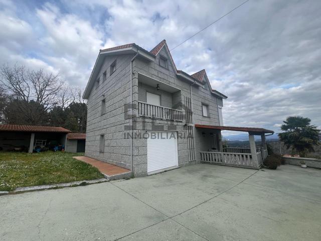 VENTA CHALET EN MOREIRAS photo 0