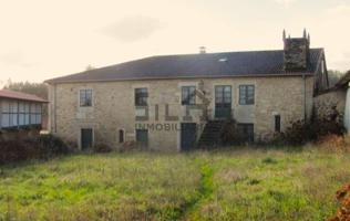 CASA SEÑORIAL CON ROBLEDA- ENCANTO RURAL EN EL CORAZON DE GALICIA photo 0