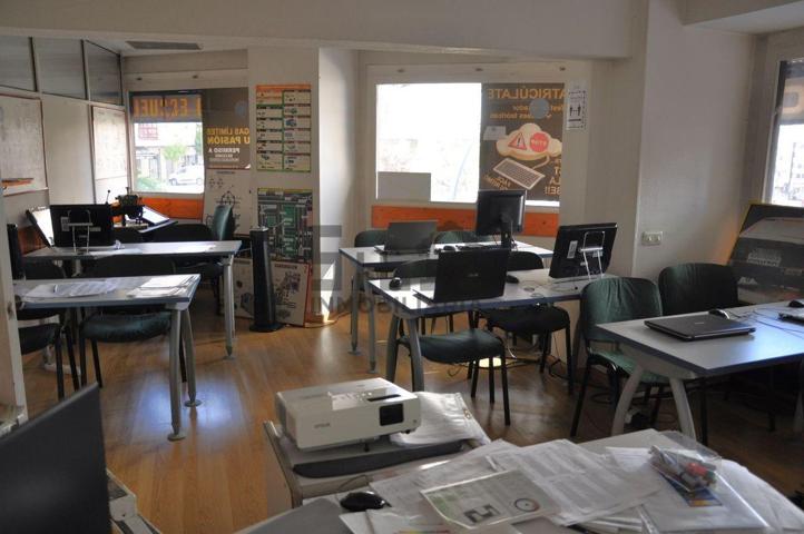 VENTA OFICINA EN EL COUTO photo 0