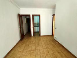 PISO EN VENTA EN LA PROSPERITAT!! photo 0