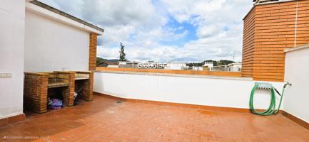ATICO 4 HABITACIONES CON TERRAZA photo 0