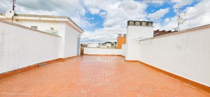 ATICO 4 HABITACIONES CON TERRAZA photo 0
