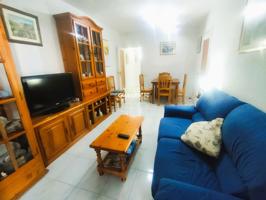 BONITO PISO JUNTO A PLAZA LA SALUT!! photo 0