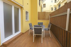 Piso con terraza a Reformar photo 0