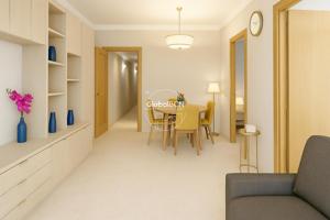 PISO EN VENTA MUY CERCA DEL CAMP NOU!! photo 0