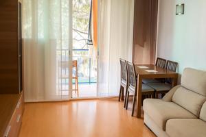 PISO TODO EXTERIOR EN BELLVITGE!! photo 0