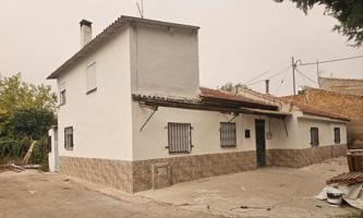 ¡Oportunidad de negocio en Murcia! Vivienda rentable con inquilinos actuales. photo 0