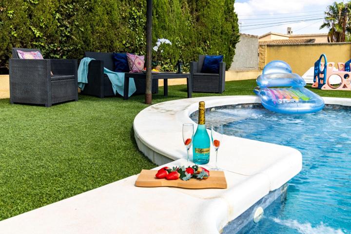 ¡EL CHALET QUE BUSCAS ESTA EN LOS CONEJOS! photo 0