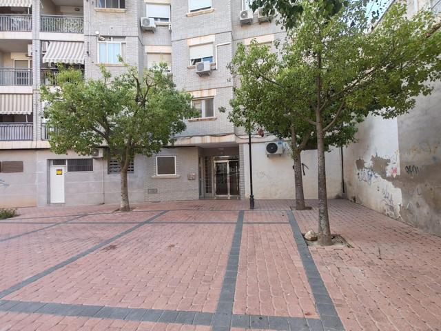 BONITO PISO EN ALQUILER EN EL CORAZÓN DE MOLINA DE SEGURA photo 0