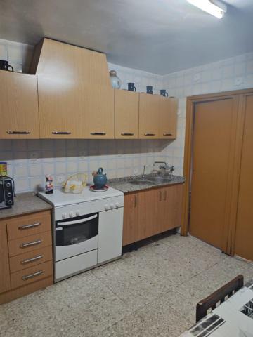 ¡SE VENDE! Casa En Planta Baja En La Mejor Zona De Molina photo 0