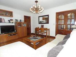 Piso en Lasesarre photo 0
