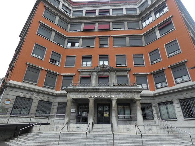Apartamento en Urban photo 0