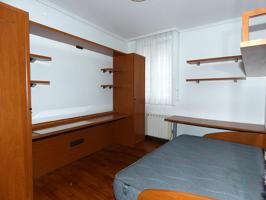 Habitación en alquiler en Barakaldo photo 0