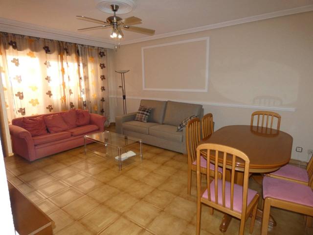 Piso en alquiler en Buenavista photo 0