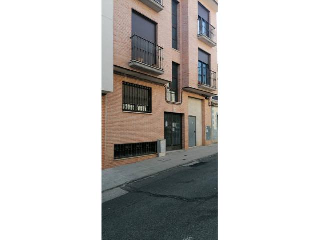 LOCAL COMERCIAL CON CAMBIO DE USO A VIVIENDA photo 0