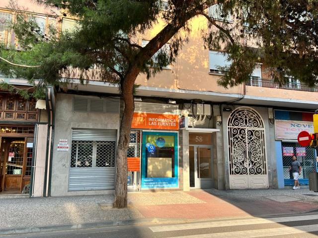 Local en venta en Zaragoza de 66 m2 photo 0