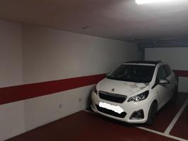 Plaza De Parking en venta en Zaragoza de 13 m2 photo 0