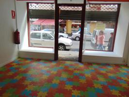 Local en alquiler en Zaragoza de 30 m2 photo 0